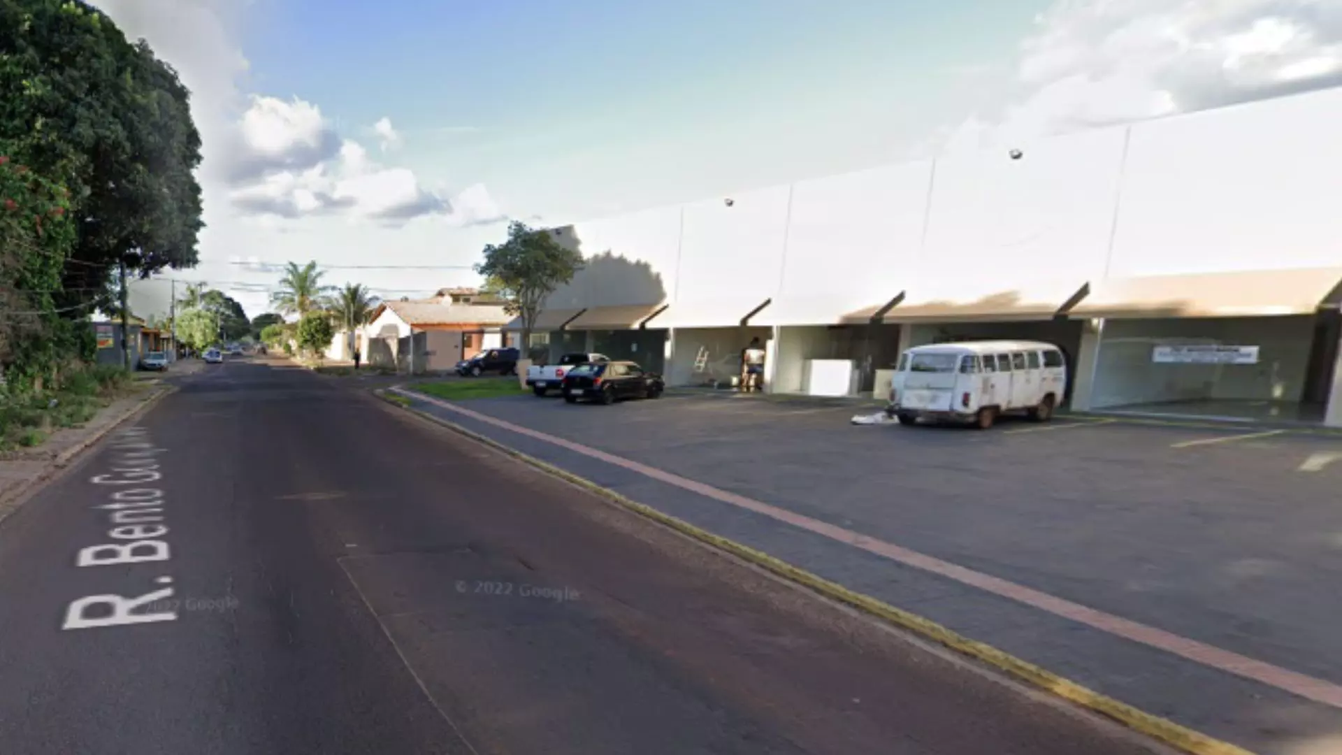 Local onde furto aconteceu (Google Street View)