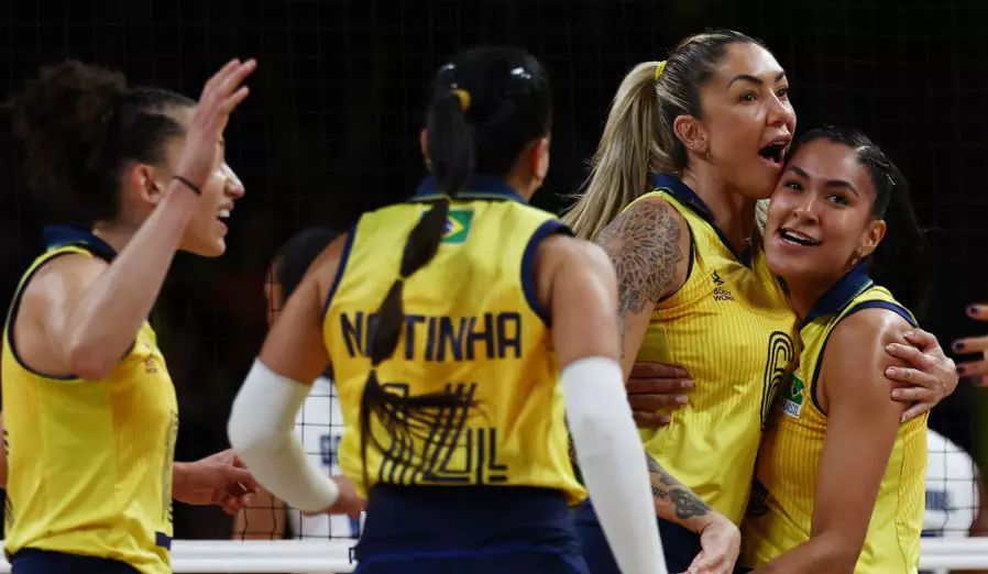 Seleção brasileira de vôlei feminino chegou na semifinal sem ter perdido nenhum set até agora (Foto: Luiza Moraes, COB)