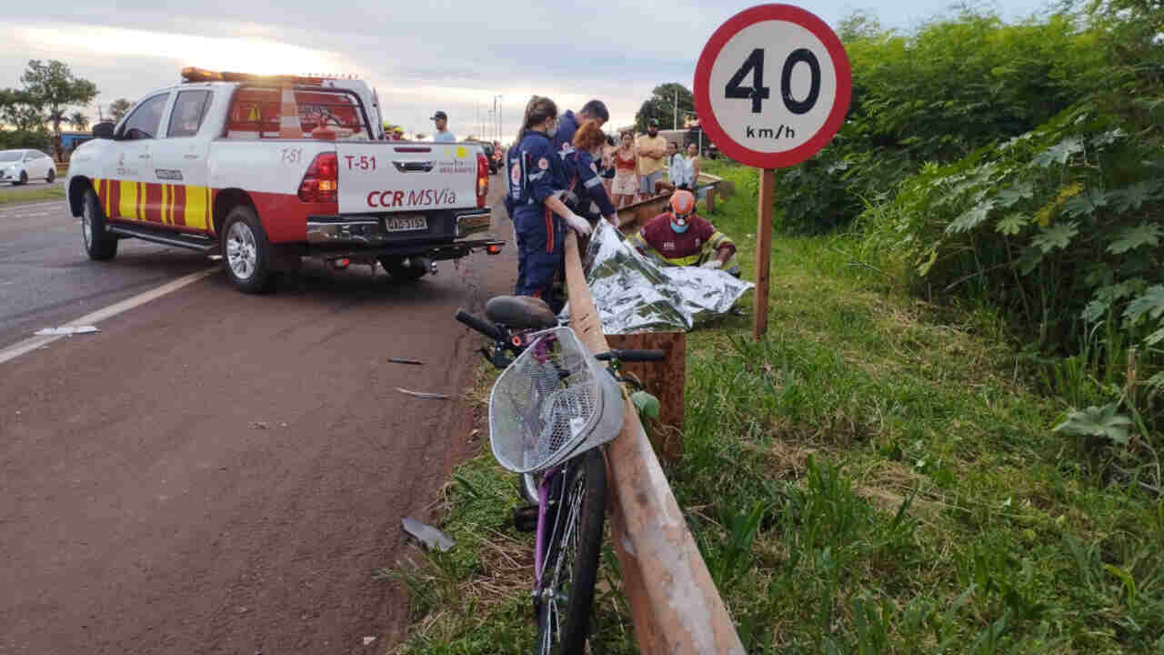 Acidente aconteceu em Dourados (Foto: reprodução, Leandro Holsbac)