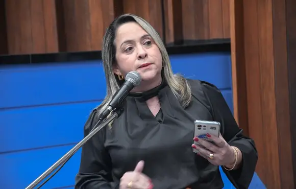 Bichão! Entidades da capital devem ser beneficiadas com emendas parlamentares de Lia Nogueira